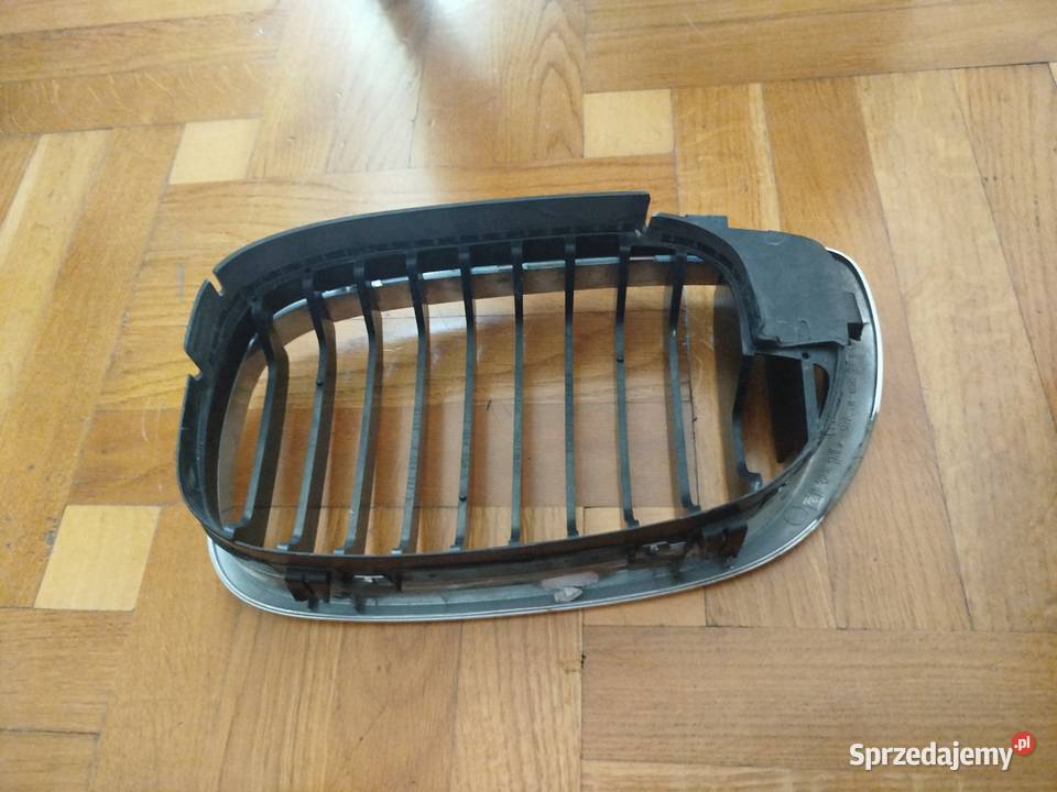 ATRAPA GRILL NERKA PRAWA BMW 1 E81 E82 E87 E88
