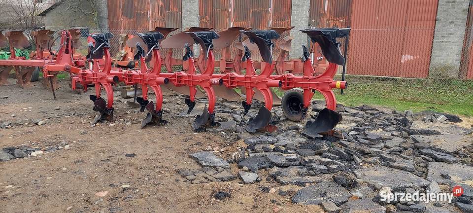 Pługi Gregoire Besson 5 Obrotowe kuhn Naud Okrzeja sprzedam
