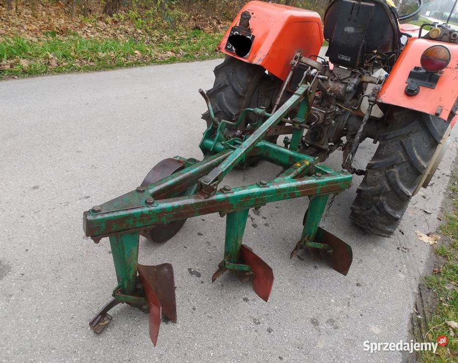 Pług 3skibowy mały orlik do C330 T25 ORYGINAŁ Maszyny rolnicze małopolskie Dąbrowa Tarnowska