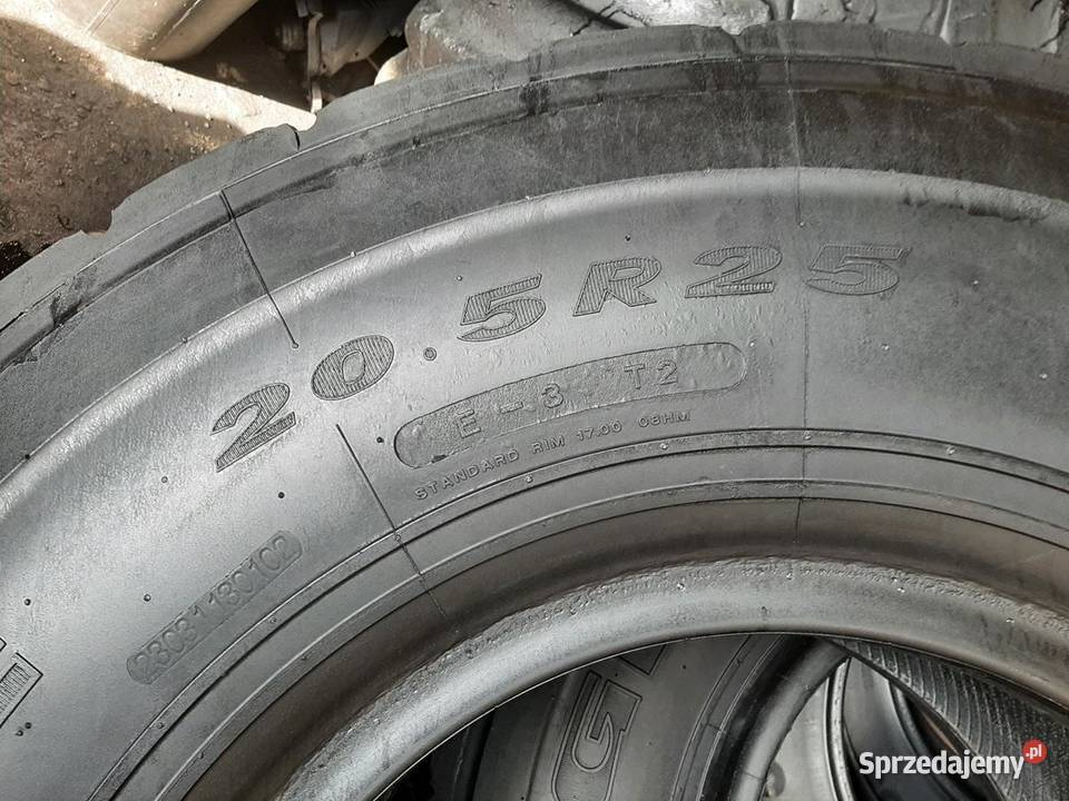 2x Opona używana przemysłowa 205R25 TRIANGLE 700 25cale Zaścianki
