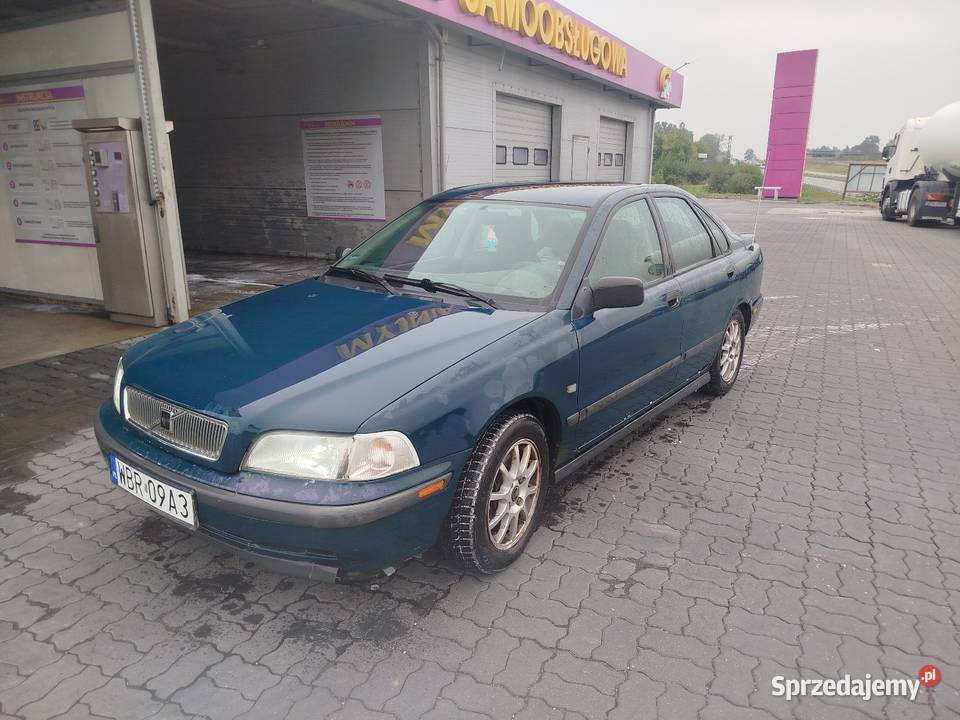 Sprzedam Volvo S40 welurowa tapicerka S40 Falęcice sprzedam
