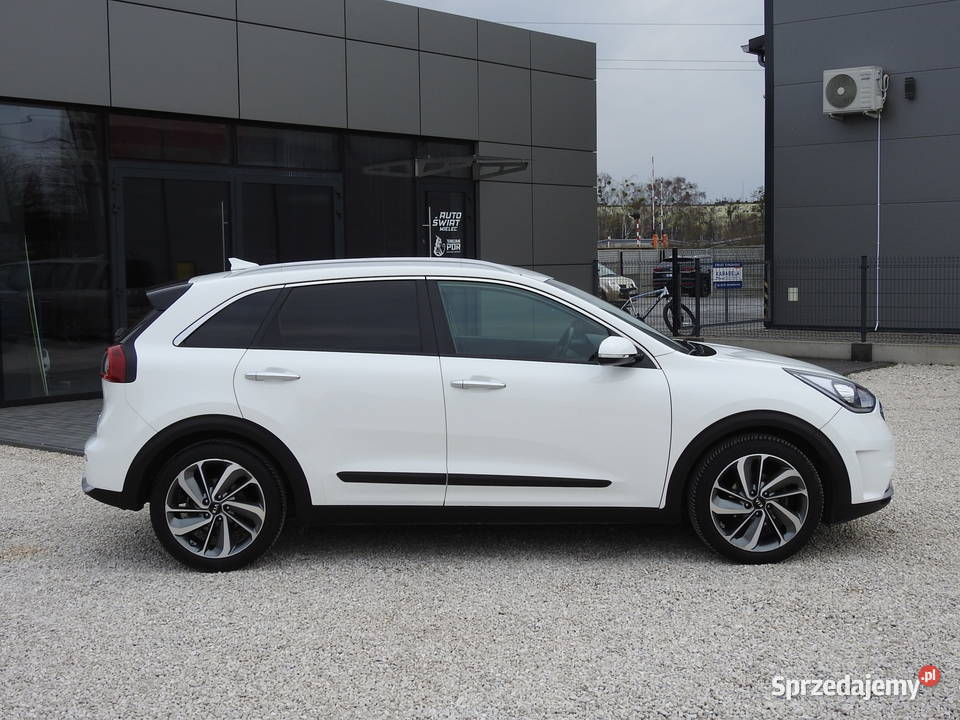 16 HYBRID NAVI KAMERA BEZWYPADKOWY ORYGLAKIER poduszka powietrzna Mielec