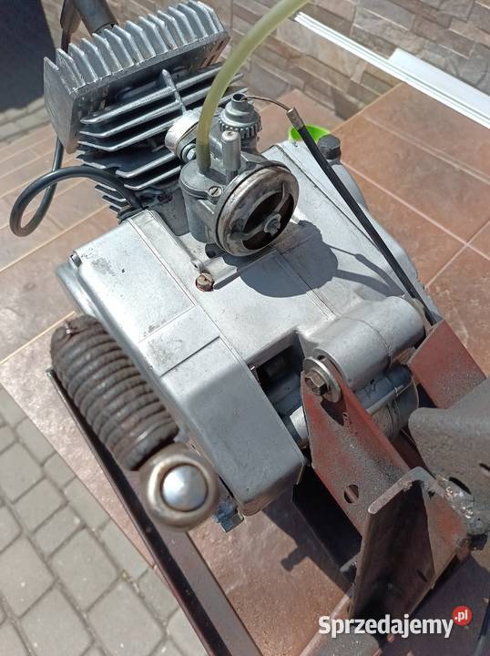 Silnik motorynka 023