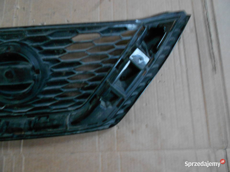 grill atrapa przód Nissan Quasqai