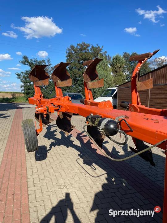 Pług Obrotowy Huard 5 Hydrauliczny Pługi Łukowo sprzedam