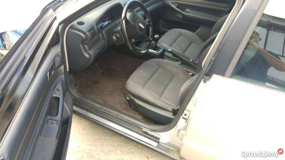 Audi a4 b4 lift diesel 2001r hak diesel Nowy Targ