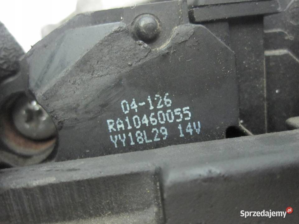 NISSAN NV200 15 DCI 10r alternator 0124525043 osobowe