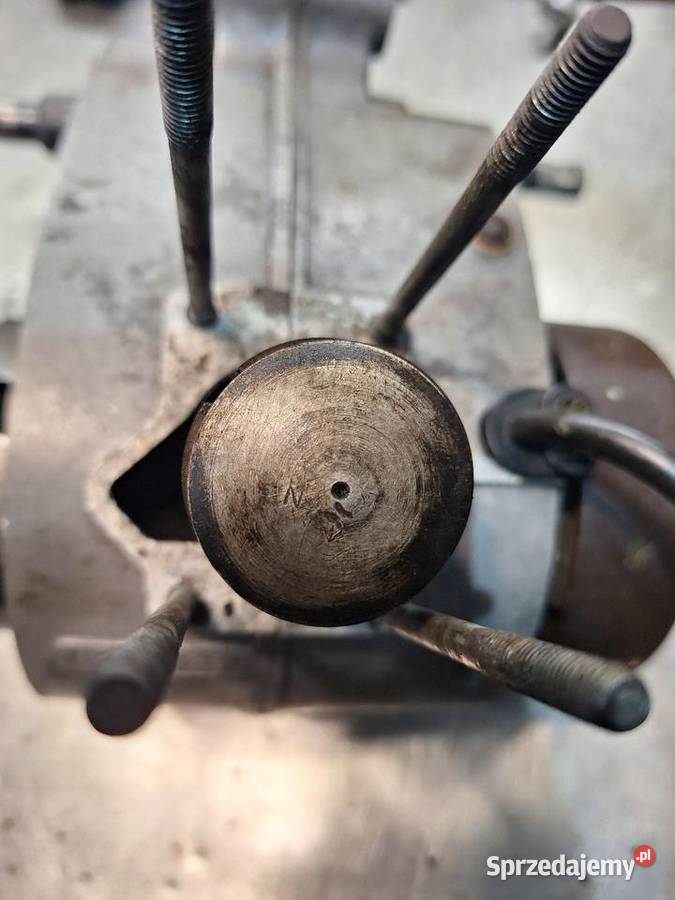 Komar sztywniak silnik S38 Krzywcza sprzedam