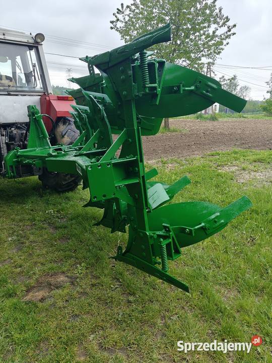 Pługi obrotowe 3 skibowe niemieckie Pługi Błonie