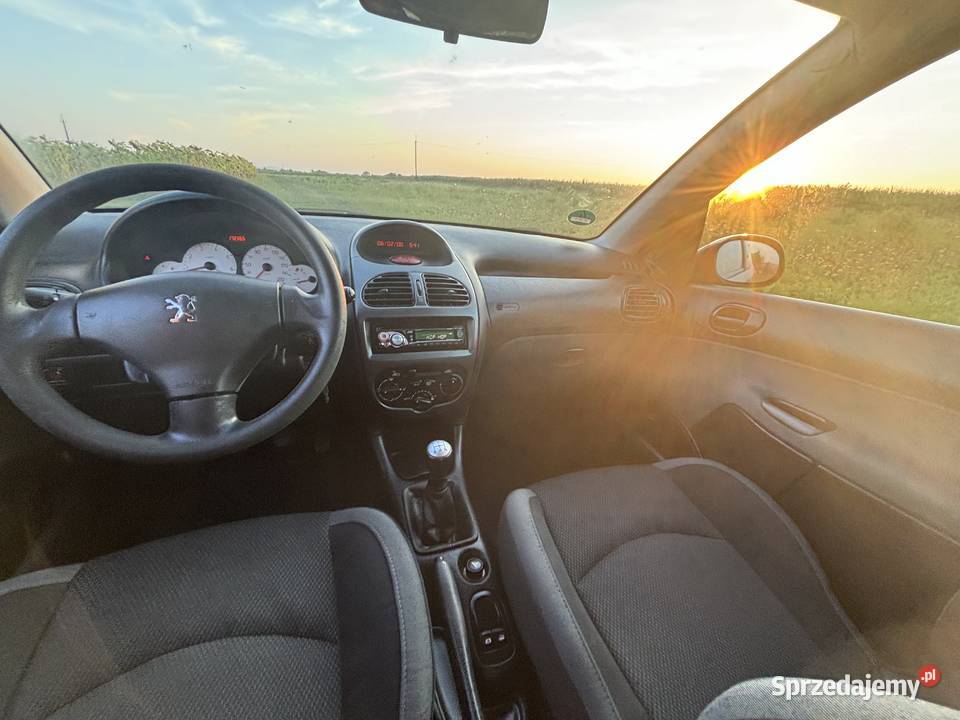 Peugeot 206 2005 Lift 14 16v benzyna isofix Haczów