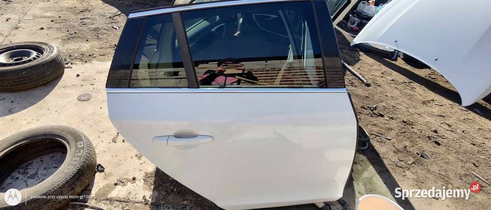 Drzwi lewe prawe tył tylne kompletne Volvo v60 I Książ Wielkopolski sprzedam