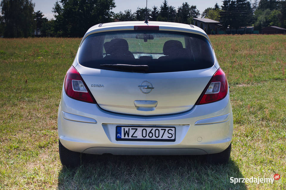 Opel Corsa D 2010 12 63kW 86 Salon wersja 111th wspomaganie kierownicy Błonie sprzedam