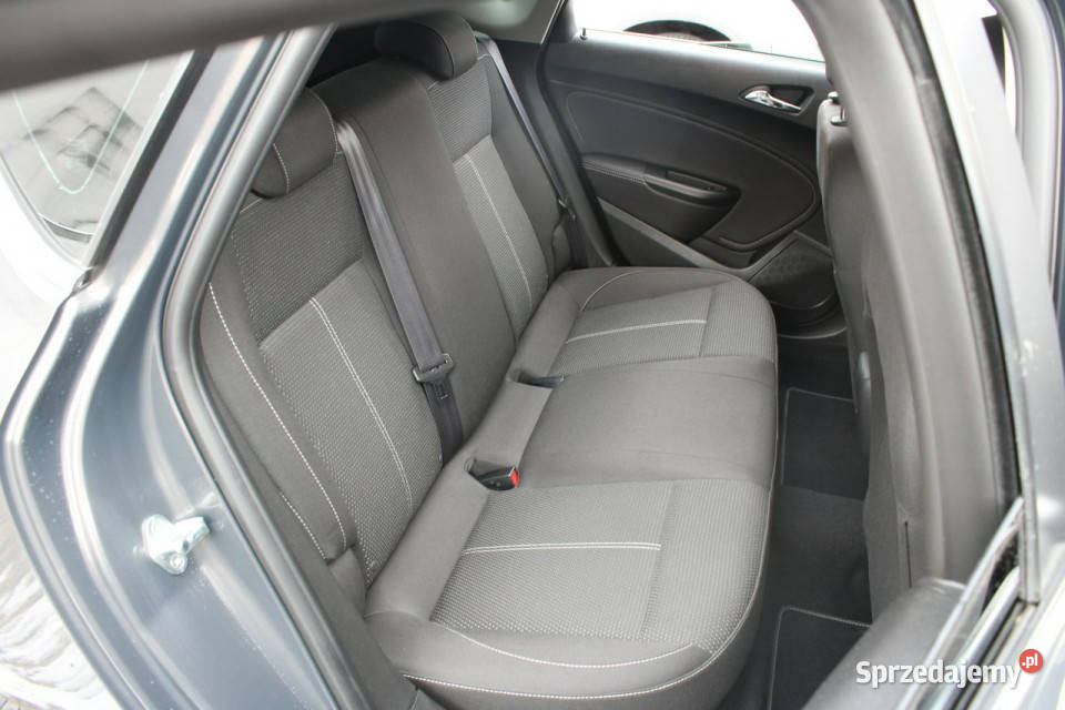 Opel Astra Bezwypadkowy bogate ESP Gliwice