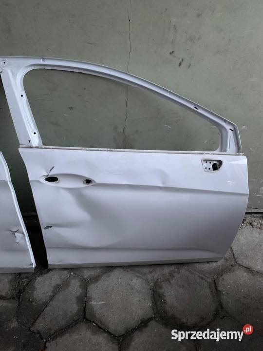 Drzwi prawe Astra K Sports Tourer kombi przód i Rok produkcji 2016 Katowice