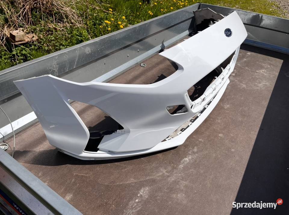 Przedni zderzak Ford Focus mk4 Brzeziny sprzedam