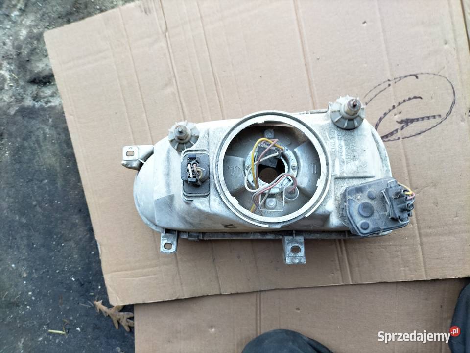 GOLF 3 MK3 LAMPA PRZEDNIA LEWA osobowe