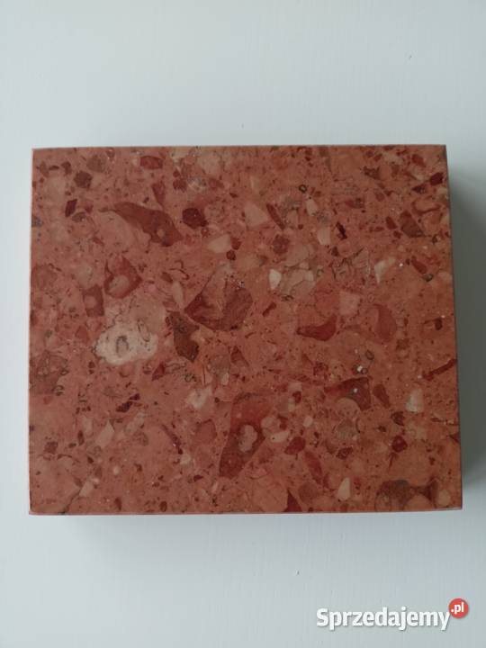 Parapety granitowe na wymiar Kluczbork