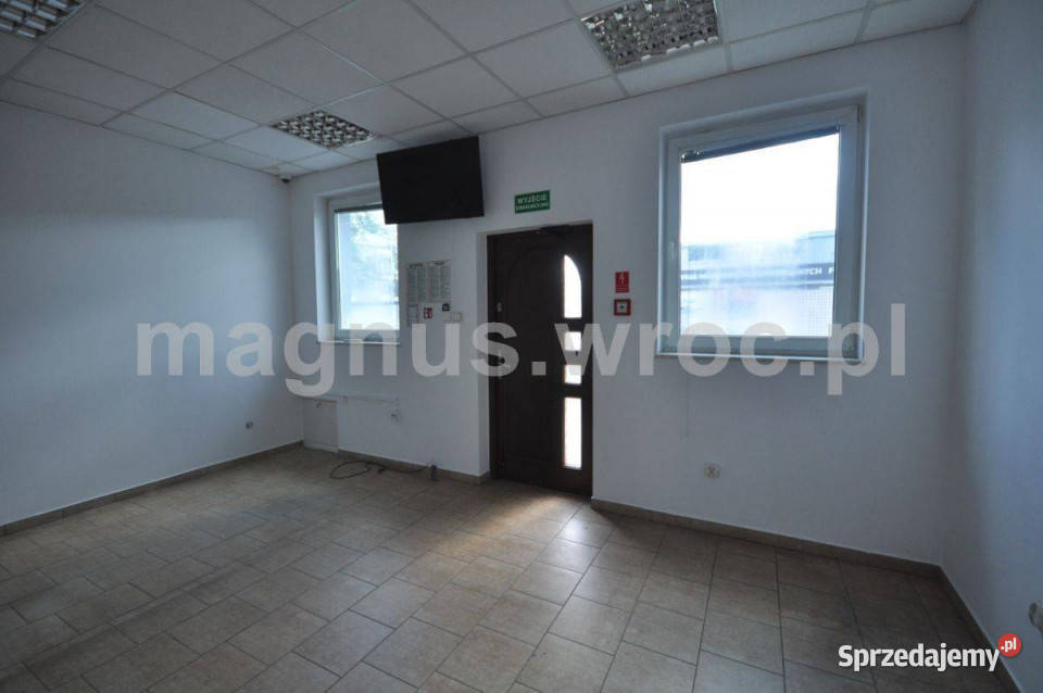 Hala Biuro z parkingiem witryna Wrocław sprzedam