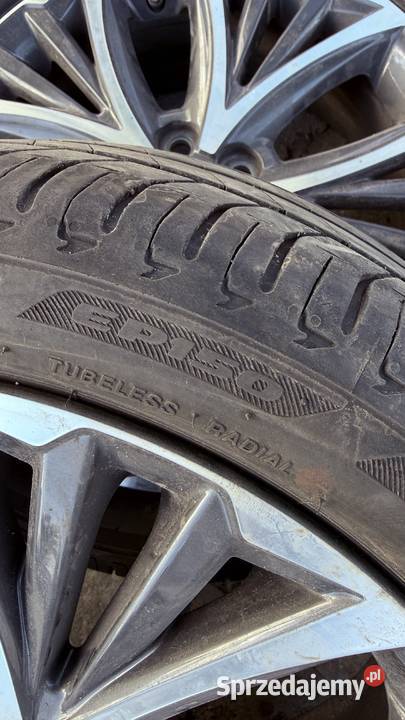 Felgi aluminiowe17 opony letnie Toyota Kielce sprzedam