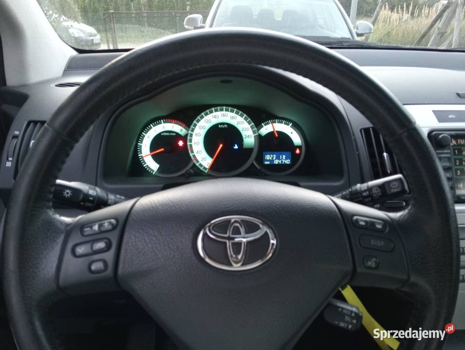 Toyota Corolla Verso benzyna wielkopolskie Szamotuły