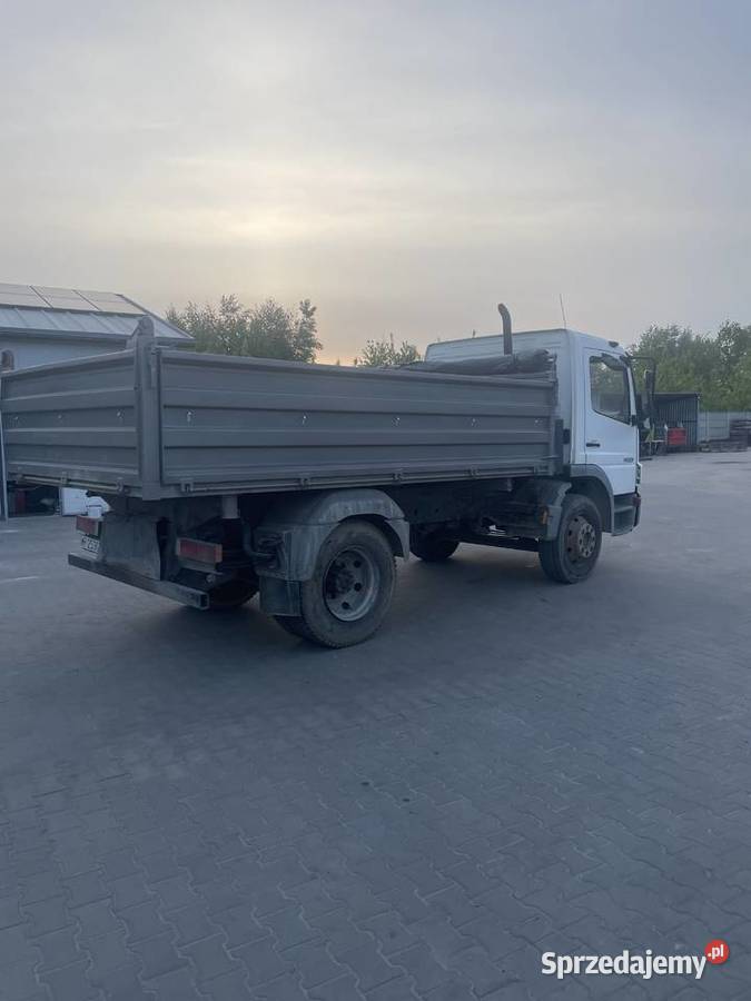 Mercedes Atego 3stronna wywrotka zarejestrowany Radom