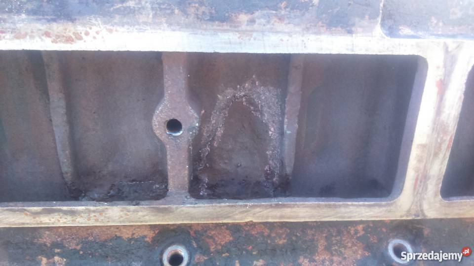 Blok Zetor 72117245 uszkodzony