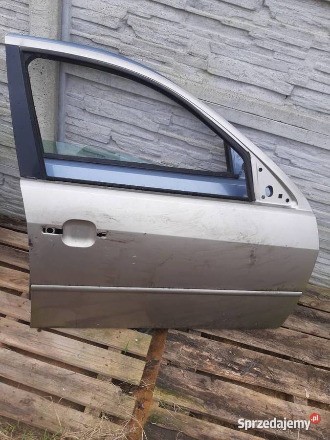 Ford Mondeo MK III 3 drzwi prawe przednie prawy łódzkie Ksawerów sprzedam