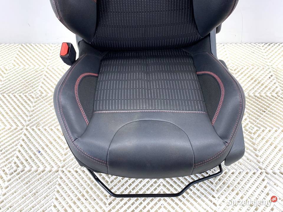 FOTEL LEWY PRZÓD GTLINE PEUGEOT 2008 I Hatchback osobowe