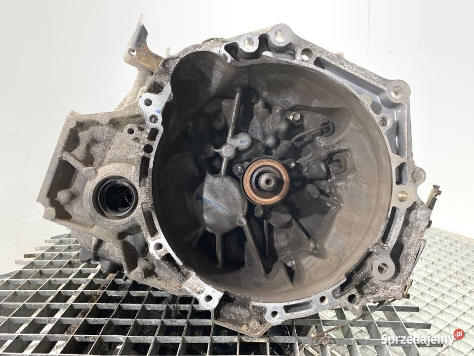 SKRZYNIA BIEGÓW TOYOTA YARIS III 13 99 osobowe