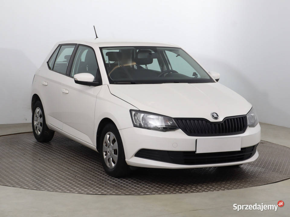 Skoda Fabia 12 TSI 66KM Bielany Wrocławskie