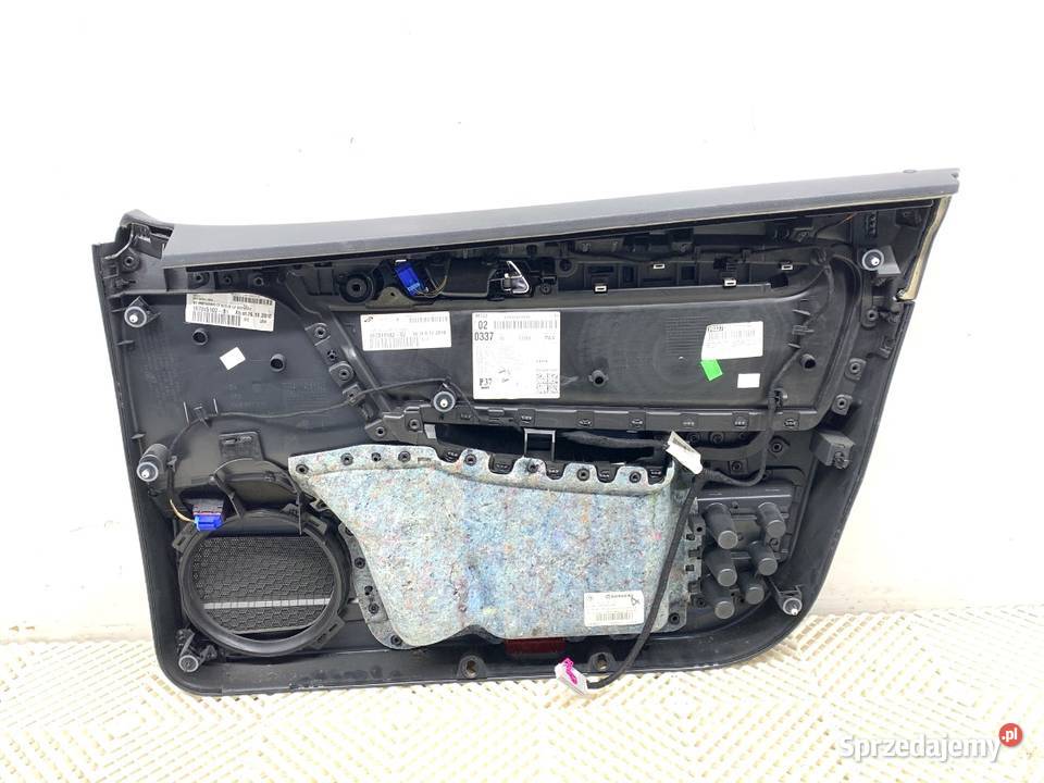 BOCZEK DRZWI LEWY PRZÓD VW PASSAT B7 Kombi 1015 Tapicerki samochodowe