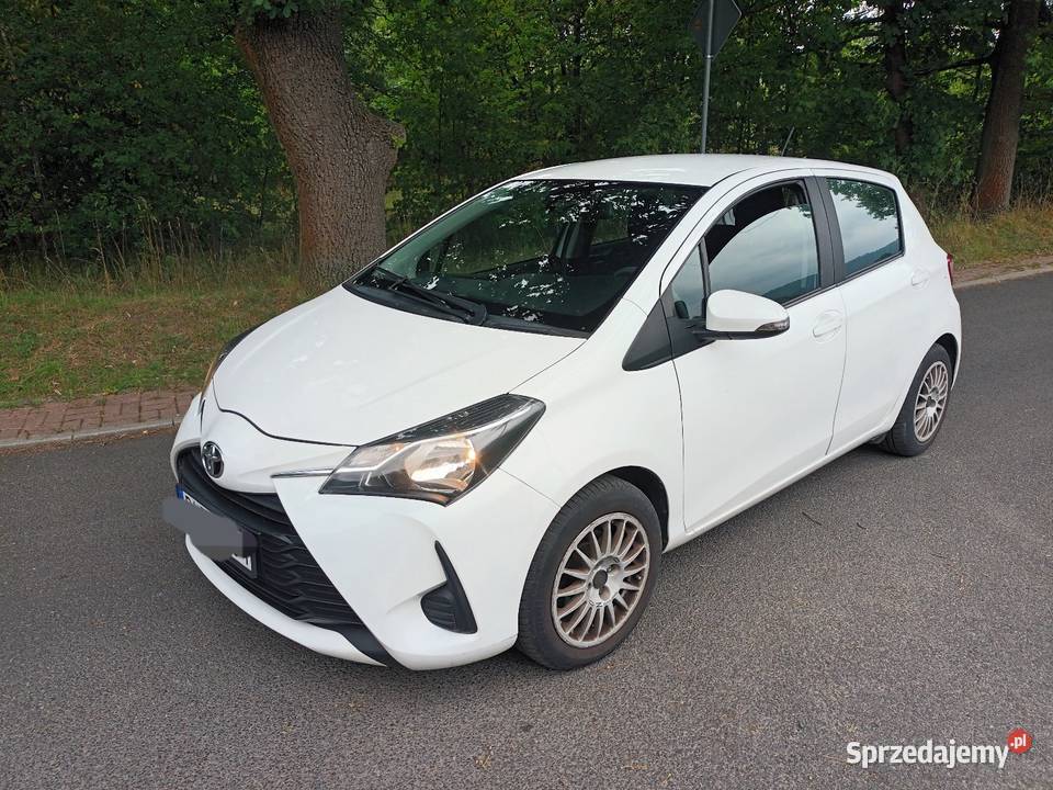 Zamiana Toyota Yaris 2017r 10benzGAZ Ekonomiczny nieuszkodzony Yaris Kowary
