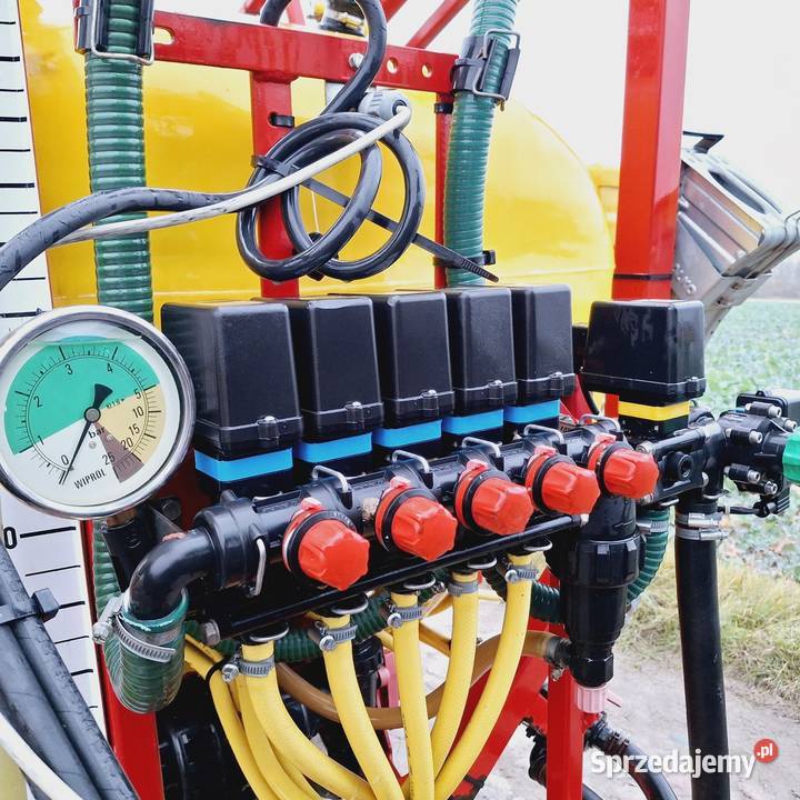 Opryskiwacz Unia Pilmet 1600l 211815m 5 sekcji Strzelno