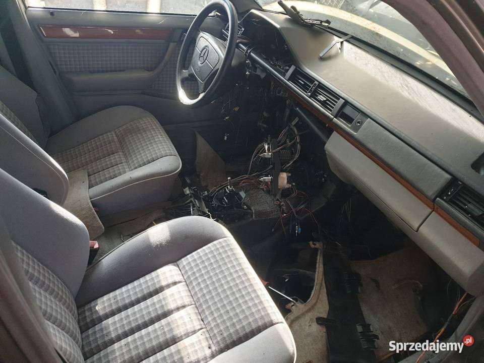 Mercedes W124 300D 1992 r Na części 3cm3 Lublin