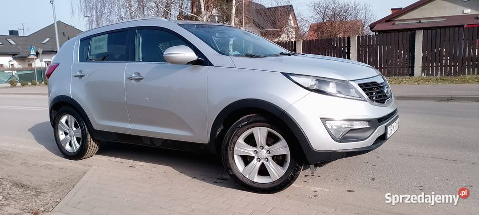 Kia Sportage 17 crdi diesel Rok produkcji 2012 mazowieckie Serock