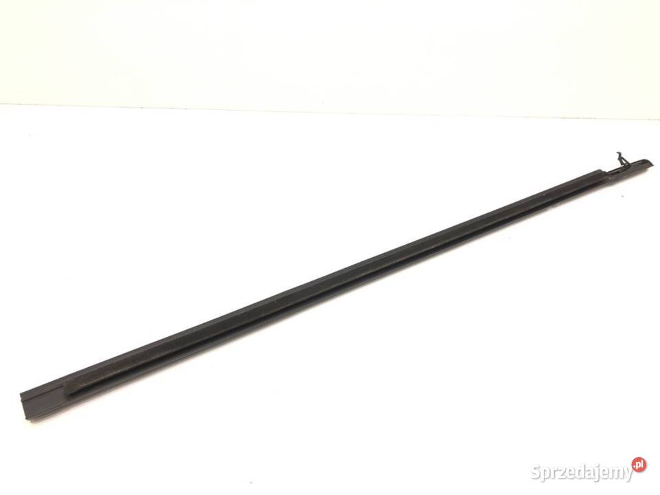 LISTWA ZGARNIAJĄCA TYŁ PRAWA HONDA JAZZ IV osobowe