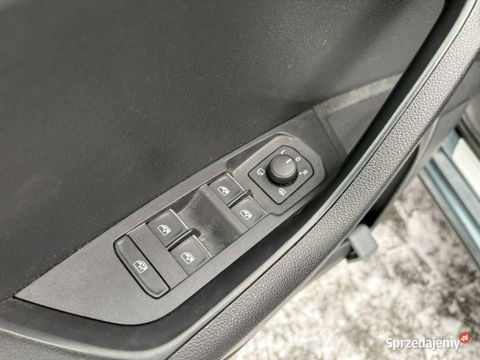 koda Karoq Automat Full LED Podgrzewane fotele Karoq Lipówki