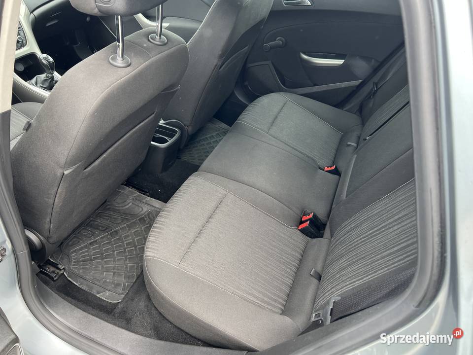 Sprzedam samochód Marki Opel Astra J