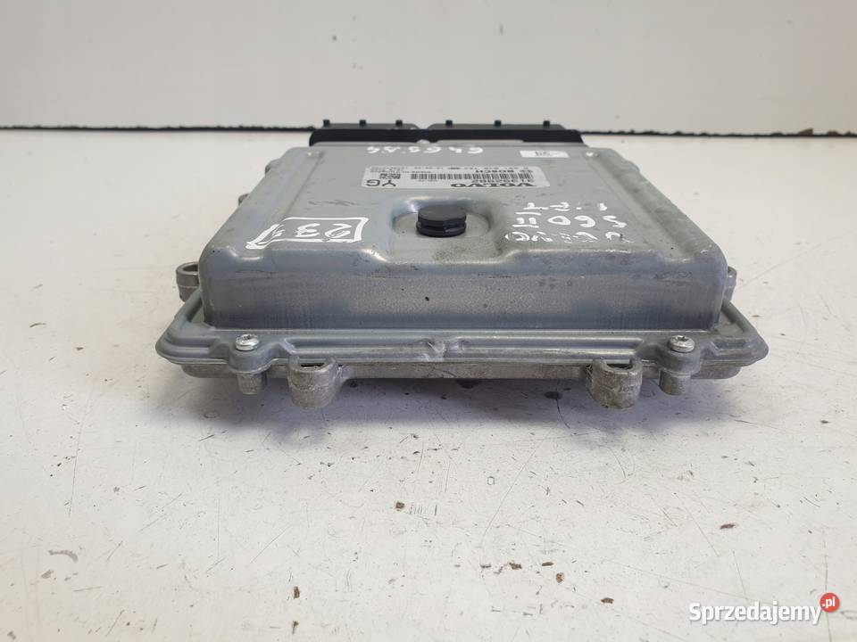 Volvo XC60 24 D5 STEROWNIK SILNIKA komputer sprzedam