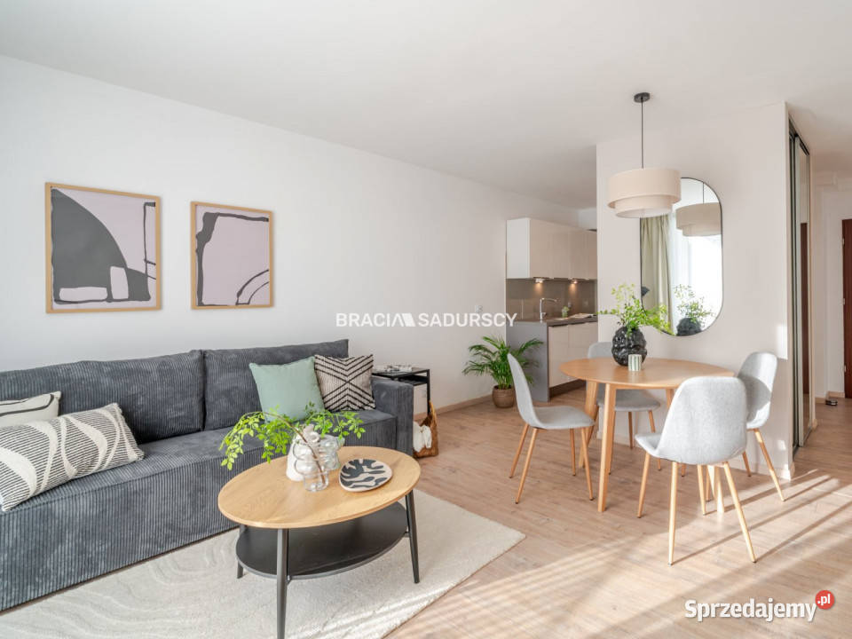 Sprzedam mieszkanie Kraków Obozowa 467m2 2 pok 46.7m2