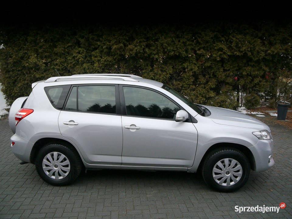Toyota RAV4 22d 4x4 Stan Idealny 100bezwypadkowy wspomaganie kierownicy RAV4 śląskie Częstochowa