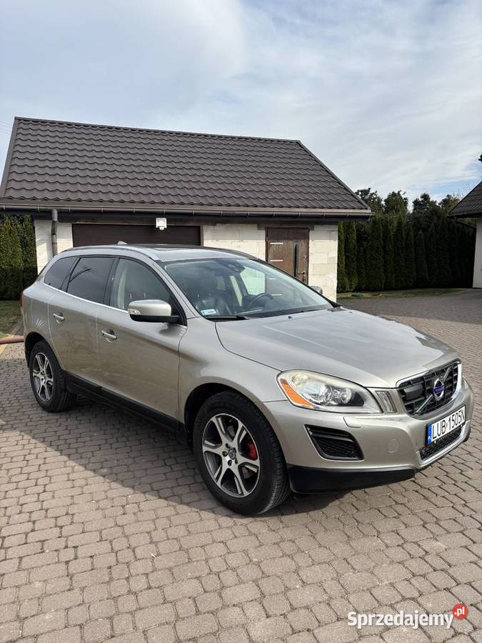 Volvo XC60 30T 304 LPG Napęd AWD 4x4 automatyczna lubelskie Niemce sprzedam