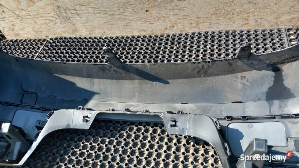 RENAULT MEGANE II LIFT CABRIO ZDERZAK TYŁ NV676 Zbierkowo