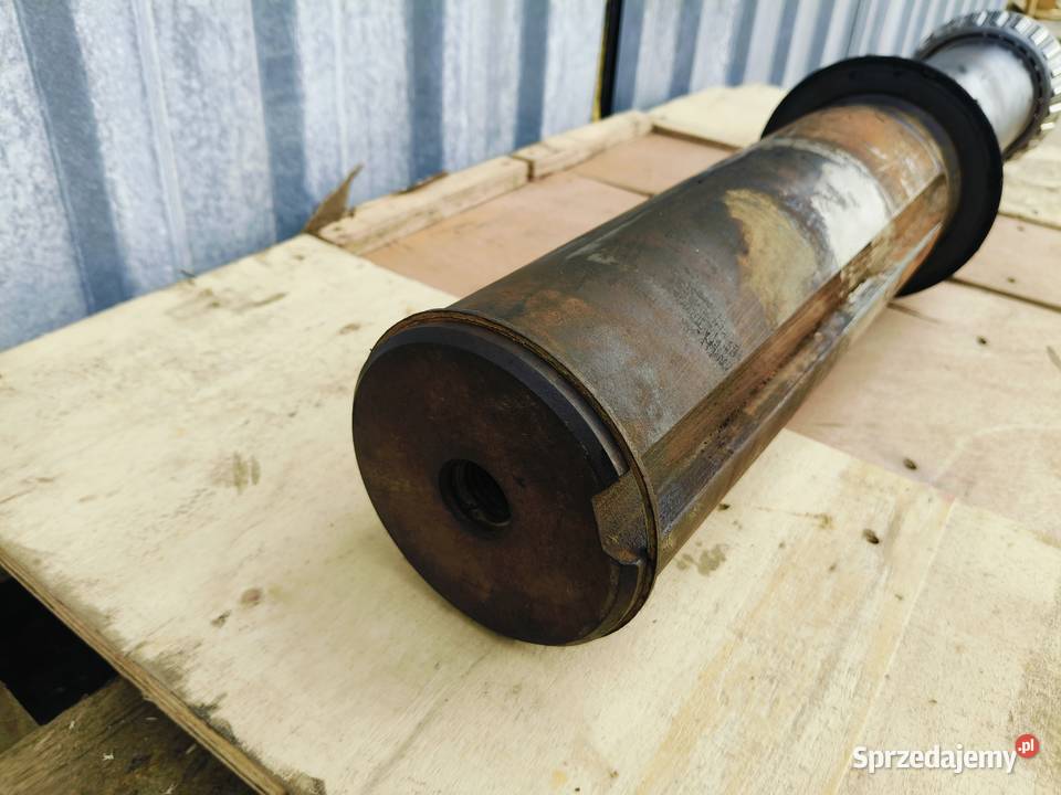 Claas Axion 840 CMatic A31 13r Półoś wałek warmińsko-mazurskie Stalewo sprzedam