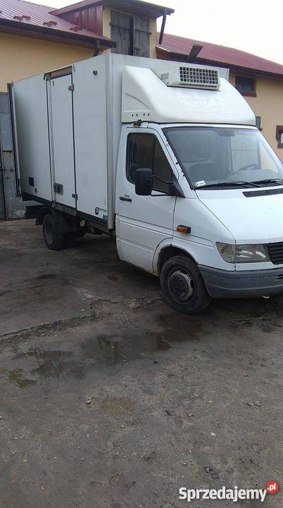 Mercedes Sprinter 412 KontenerChłodnia sprowadzony