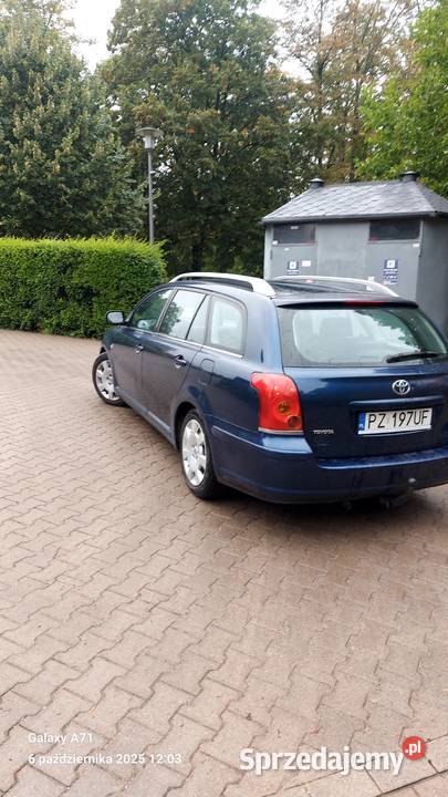 Toyota Avensis 2007 18 benzyna opłacony 1 Chodzież
