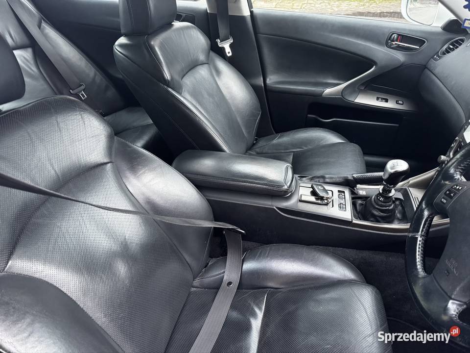 Lexus is220 d zarejestrowany Anglik asystent parkowania Żyrardów