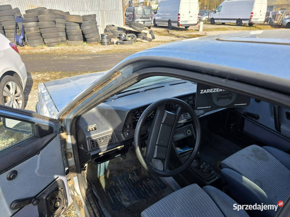 Volkswagen Passat 18 Benzyna 82 Variant Trophy niebieski pomorskie Słupsk