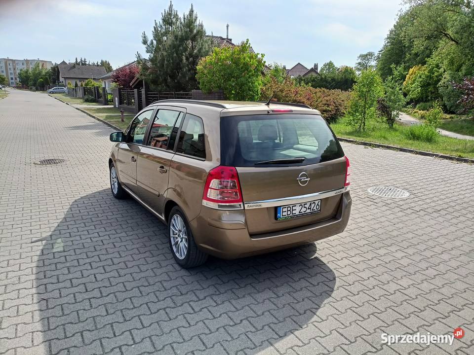 OPEL ZAFIRA 17 CDTI 2013 R 125 Bełchatów