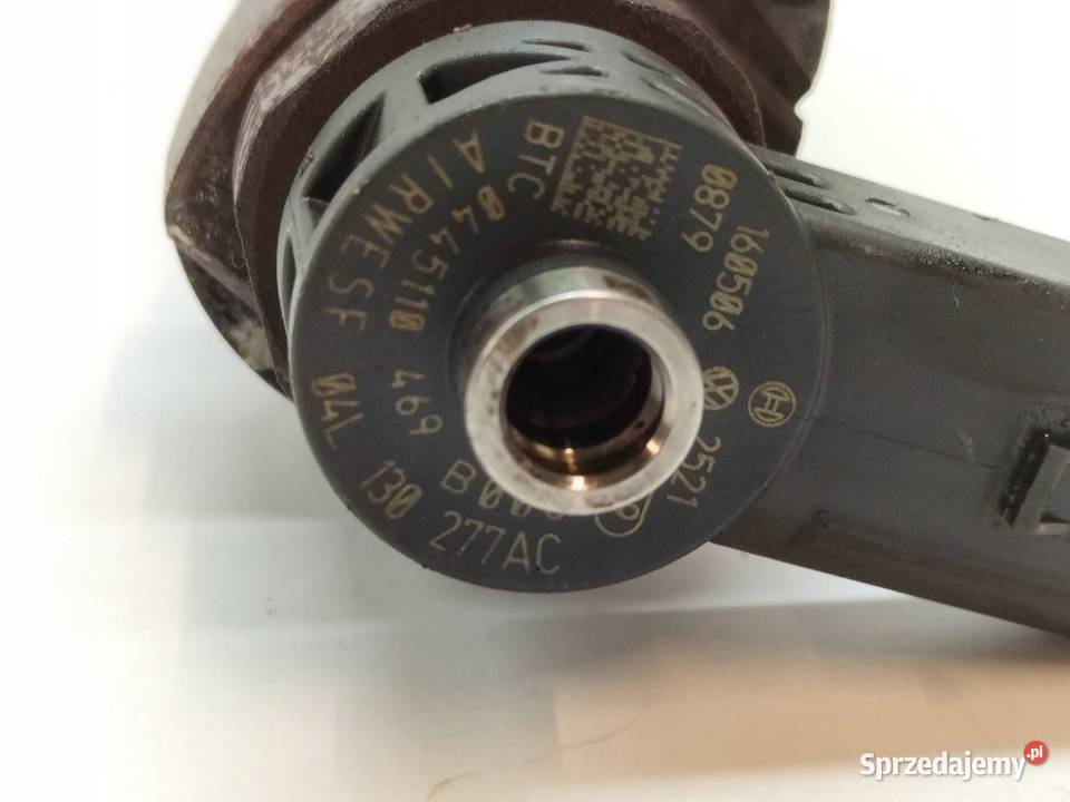 WTRYSKIWACZ 04L130277AC 0445110469 20 TDI VW świętokrzyskie